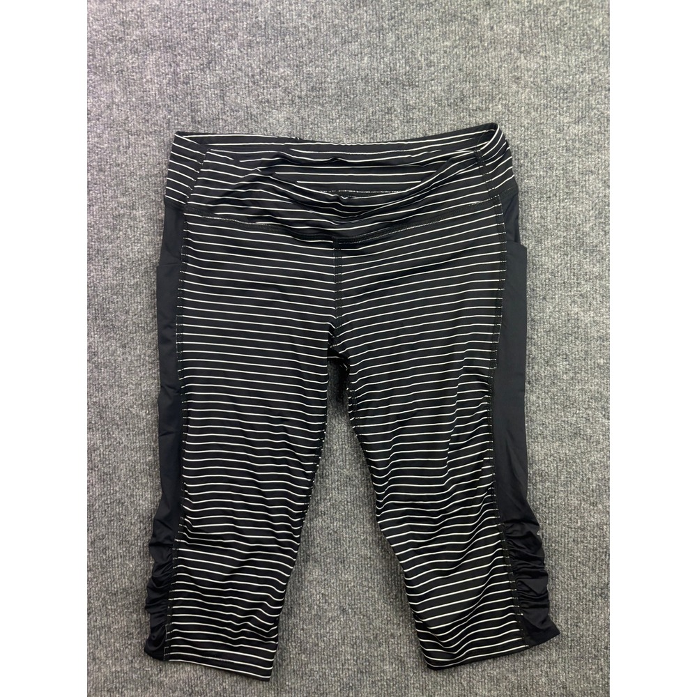 Carve Designs Cropped Leggings‎ Women MD Black Striped Ruched Capri Pockets